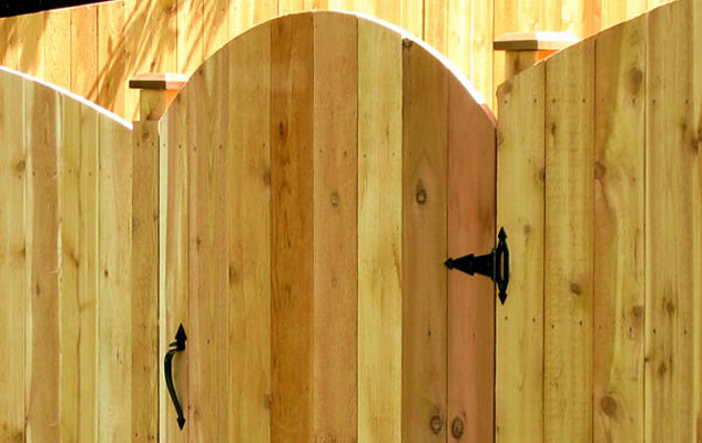trc-timberworks-carpentry-renovations-gate-10